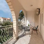 Quiet Area Rose Apartman Makarska